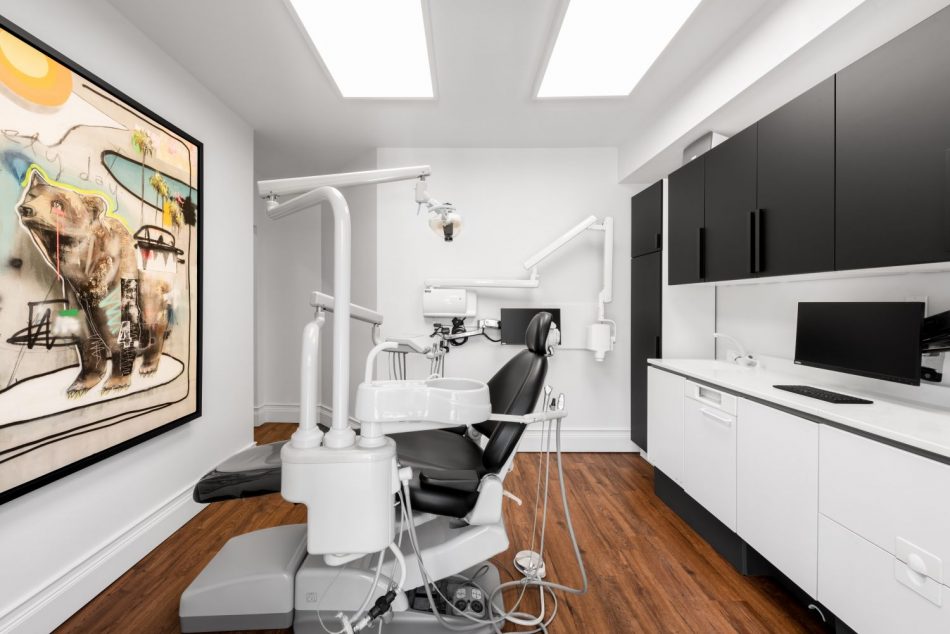 Remodel of a Dental Clinic in Montreal | Before & After | RenoAssistance