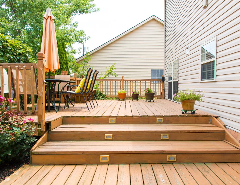 Essential tips for deck maintenance